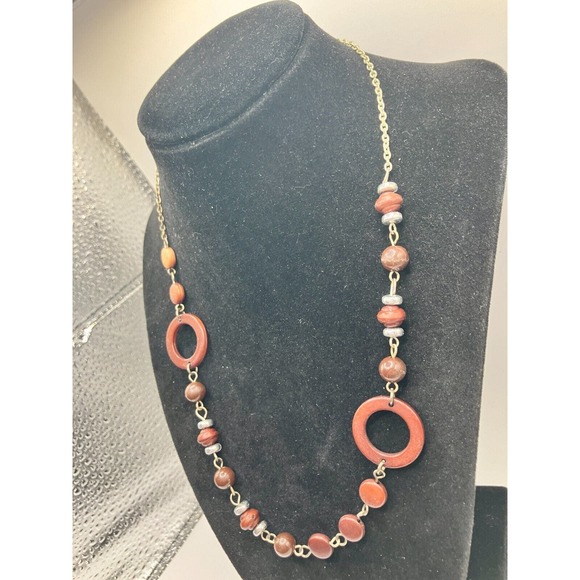 Vintage Wooden Circles and Beads Brass-Tone 22.25 Inch Necklace! - Picture 4 of 7